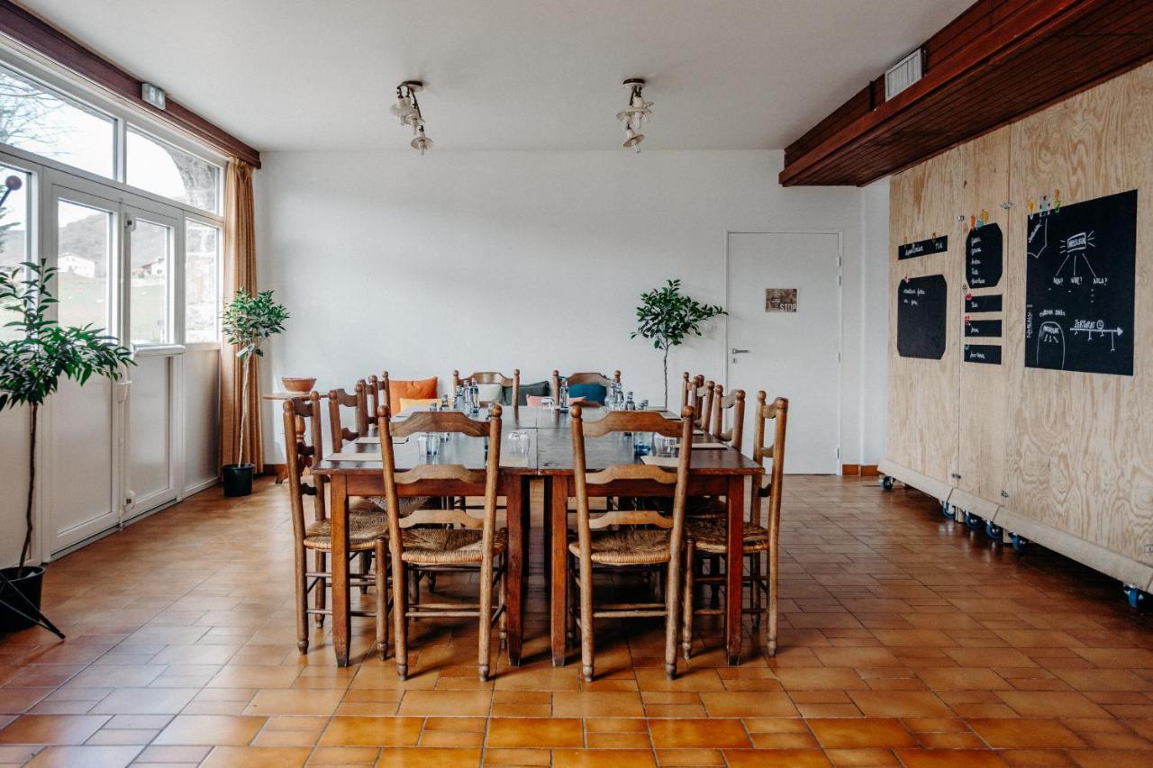 Logis Hotel Restaurant Espelletenia Larceveau-Arros-Cibits Екстер'єр фото